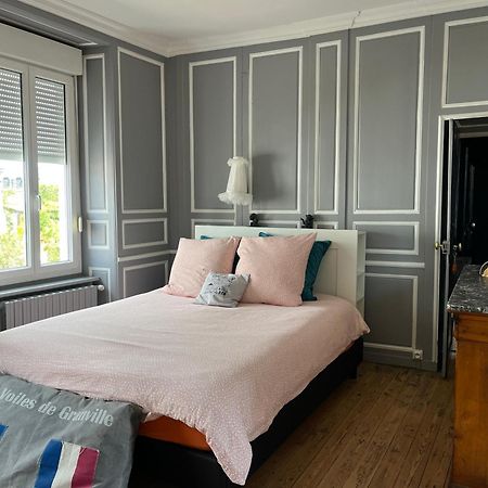 Granville Chambre D Hote Maison Renovee Charme Eksteriør billede